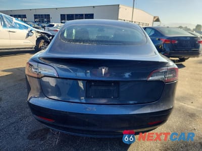 Zdjęcie 6 z 11 samochodu: 2019 TESLA MODEL 3 VIN:5YJ3E1EA6KF400378 - miniatura