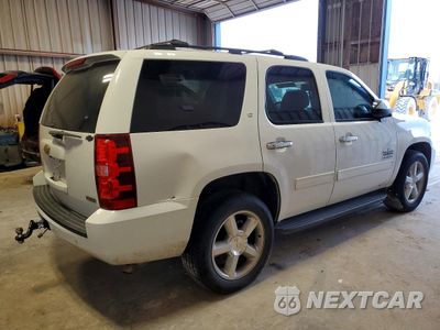 Trzecie zdjęcie samochodu z tyłu: 2012 CHEVROLET TAHOE C1500 LT VIN:1GNSCBE0XCR302388 - miniatura