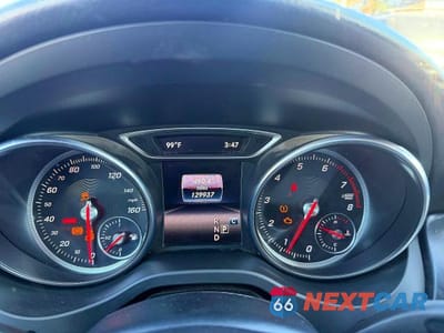 Zdjęcie 8 z 14 samochodu: 2018 MERCEDES-BENZ CLA 250 VIN:WDDSJ4EB1JN508060 - miniatura