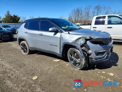 Czwarte zdjęcie samochodu z boku: 2021 JEEP COMPASS LATITUDE VIN:3C4NJDBBXMT551926 - miniatura