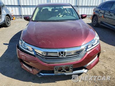 Piąte zdjęcie samochodu w środku: 2017 HONDA ACCORD LX VIN:1HGCR2F37HA073003 - miniatura