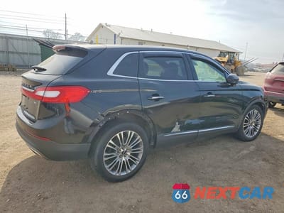 Trzecie zdjęcie samochodu z tyłu: 2017 LINCOLN MKX RESERVE VIN:2LMPJ8LR4HBL21344 - miniatura
