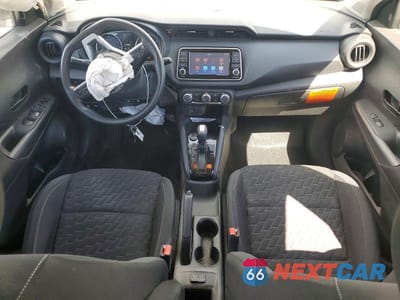 Zdjęcie 8 z 12 samochodu: 2022 NISSAN KICKS S VIN:3N1CP5BV9NL526381 - miniatura