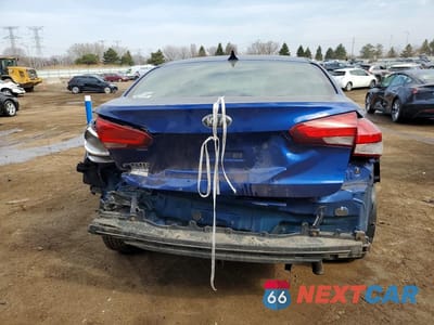 Zdjęcie 6 z 13 samochodu: 2018 KIA FORTE LX VIN:3KPFK4A7XJE202828 - miniatura