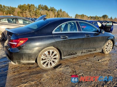 Trzecie zdjęcie samochodu z tyłu: 2019 MERCEDES-BENZ CLA 250 4MATIC VIN:WDDSJ4GB5KN719244 - miniatura