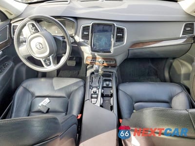 Zdjęcie 8 z 12 samochodu: 2019 VOLVO XC90 T5 MOMENTUM VIN:YV4102PK3K1499765 - miniatura