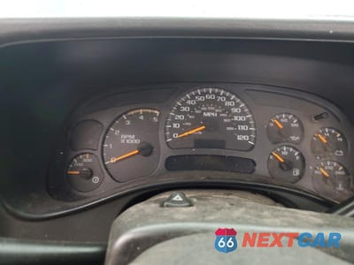 Zdjęcie 9 z 12 samochodu: 2005 CHEVROLET SILVERADO K2500 HEAVY DUTY VIN:1GCHK24235E285436 - miniatura