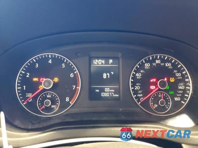 Zdjęcie 9 z 12 samochodu: 2014 VOLKSWAGEN PASSAT S VIN:1VWAT7A30EC067892 - miniatura