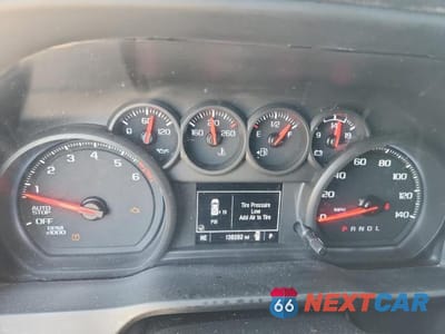 Zdjęcie 9 z 11 samochodu: 2023 CHEVROLET SILVERADO C1500 VIN:3GCNAAEK9PG354379 - miniatura