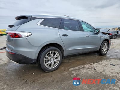 Trzecie zdjęcie samochodu z tyłu: 2024 BUICK ENCLAVE ESSENCE VIN:5GAERBKW6RJ101903 - miniatura