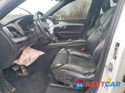 Zdjęcie 7 z 12 samochodu: 2016 VOLVO XC90 T6 VIN:YV4A22PM1G1067078 - miniatura