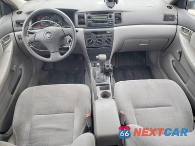 Zdjęcie 8 z 12 samochodu: 2004 TOYOTA COROLLA CE VIN:2T1BR32E14C275560 - miniatura