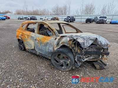 Czwarte zdjęcie samochodu z boku: 2023 HYUNDAI TUCSON SEL VIN:5NMJFCAE3PH245755 - miniatura