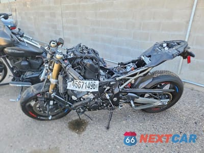 Trzecie zdjęcie samochodu z tyłu: 2025 BMW S 1000 RR VIN:WB10P2305S6L48019 - miniatura