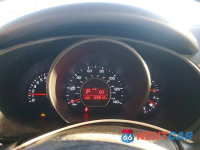 Zdjęcie 9 z 11 samochodu: 2016 KIA SOUL BASE VIN:KNDJN2A26G7872122 - miniatura