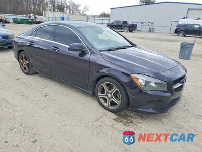 Czwarte zdjęcie samochodu z boku: 2014 MERCEDES-BENZ CLA 250 VIN:WDDSJ4EB4EN045529 - miniatura