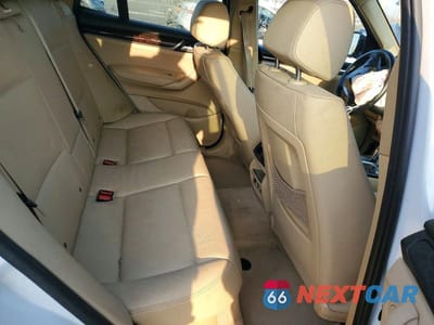 Zdjęcie 11 z 13 samochodu: 2016 BMW X3 XDRIVE28I VIN:5UXWX9C50G0D89476 - miniatura