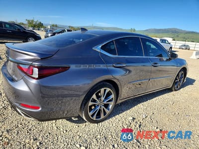 Trzecie zdjęcie samochodu z tyłu: 2020 LEXUS ES 350 F SPORT VIN:58AGZ1B13LU081321 - miniatura