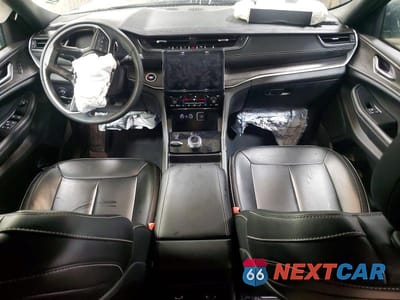 Zdjęcie 8 z 12 samochodu: 2024 JEEP GRAND CHEROKEE LIMITED VIN:1C4RJHBG9RC177896 - miniatura
