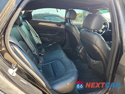 Zdjęcie 10 z 11 samochodu: 2019 HYUNDAI SONATA LIMITED 2.0T VIN:5NPE34AB6KH820366 - miniatura