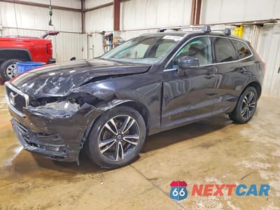 2020 VOLVO XC60 T5 MOMENTUM YV4102RK7L1566382 - główne zdjęcie licytacji z USA - miniatura