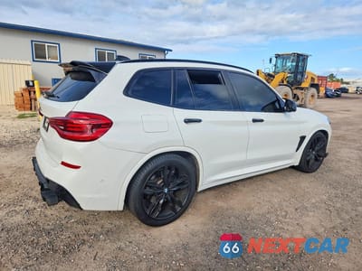 Trzecie zdjęcie samochodu z tyłu: 2018 BMW X3 XDRIVEM40I VIN:5UXTS3C54JLA45864 - miniatura