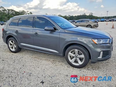 Czwarte zdjęcie samochodu z boku: 2023 AUDI Q7 PREMIUM PLUS VIN:WA1LCBF77PD003172 - miniatura