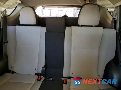 Zdjęcie 10 z 14 samochodu: 2018 TOYOTA RAV4 XLE VIN:JTMWFREV6JD111003 - miniatura