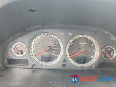 Zdjęcie 9 z 11 samochodu: 2011 VOLVO XC90 3.2 VIN:YV4952CY8B1594823 - miniatura