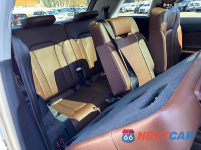 Zdjęcie 9 z 14 samochodu: 2017 AUDI Q7 PREMIUM PLUS VIN:WA1LAAF78HD028003 - miniatura