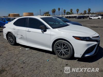 Czwarte zdjęcie samochodu z boku: 2023 TOYOTA CAMRY LE VIN:4T1T11AK6PU804768 - miniatura