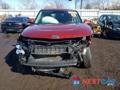 Piąte zdjęcie samochodu w środku: 2020 KIA SOUL LX VIN:KNDJ23AU8L7003189 - miniatura