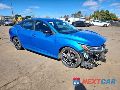 Czwarte zdjęcie samochodu z boku: 2021 NISSAN SENTRA SR VIN:3N1AB8DV8MY206782 - miniatura