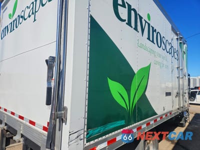 Zdjęcie 10 z 12 samochodu: 2024 ISUZU NPR HD BOX TRUCK VIN:54DC4W1D3RS202835 - miniatura