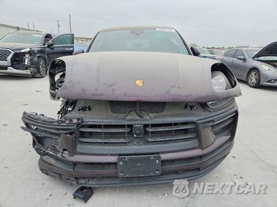 Piąte zdjęcie samochodu w środku: 2023 PORSCHE MACAN BASE VIN:WP1AA2A54PLB15683 - miniatura