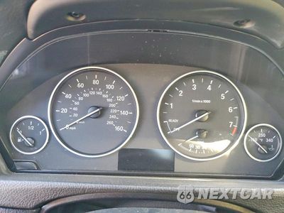 Zdjęcie 9 z 12 samochodu: 2016 BMW 320 I VIN:WBA8E1G55GNT34756 - miniatura