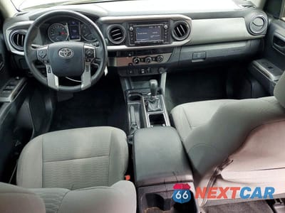 Zdjęcie 8 z 12 samochodu: 2018 TOYOTA TACOMA SR5 V6 VIN:3TMAZ5CNXJM075754 - miniatura