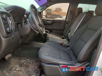 Zdjęcie 7 z 11 samochodu: 2019 CHEVROLET SILVERADO K1500 CUSTOM VIN:3GCUYBEF1KG701468 - miniatura