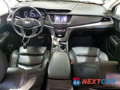 Zdjęcie 8 z 13 samochodu: 2017 CADILLAC XT5 LUXURY VIN:1GYKNDRS7HZ217519 - miniatura