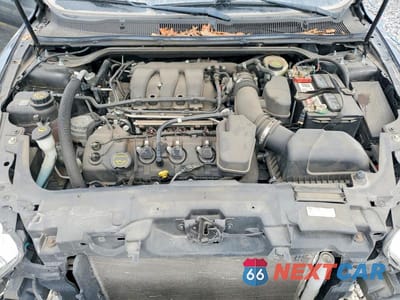 Zdjęcie 11 z 12 samochodu: 2017 FORD TAURUS SEL VIN:1FAHP2E83HG103558 - miniatura