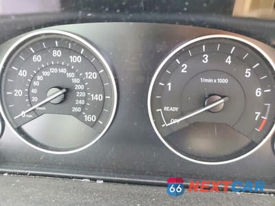 Zdjęcie 9 z 12 samochodu: 2015 BMW 328 XI SULEV VIN:WBA3B5G50FNS16154 - miniatura