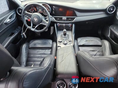 Zdjęcie 8 z 11 samochodu: 2018 ALFA ROMEO GIULIA TI Q4 VIN:ZARFAEEN0J7566814 - miniatura