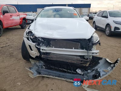 Piąte zdjęcie samochodu w środku: 2015 VOLVO XC60 T6 PLATINUM VIN:YV4902RM1F2637918 - miniatura