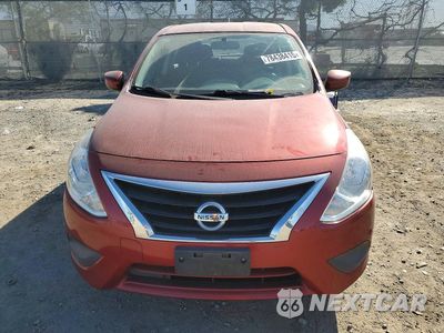 Piąte zdjęcie samochodu w środku: 2019 NISSAN VERSA S VIN:3N1CN7AP3KL875861 - miniatura