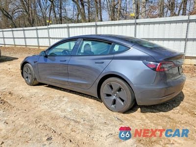 Drugie zdjęcie samochodu z przodu: 2023 TESLA MODEL 3 VIN:5YJ3E1EA5PF613250 - miniatura