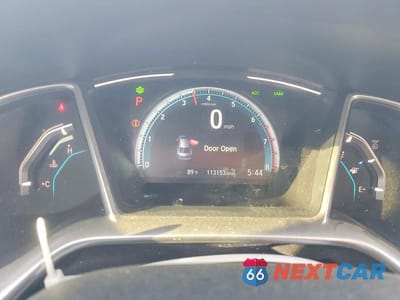 Zdjęcie 9 z 12 samochodu: 2018 HONDA CIVIC TOURING VIN:JHMFC1F91JX043248 - miniatura