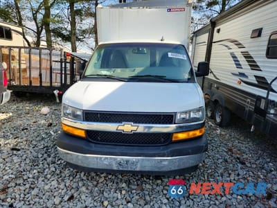 Piąte zdjęcie samochodu w środku: 2021 CHEVROLET EXPRESS G3500 BOX TRUCK VIN:1GB0GRFP3M1193625 - miniatura