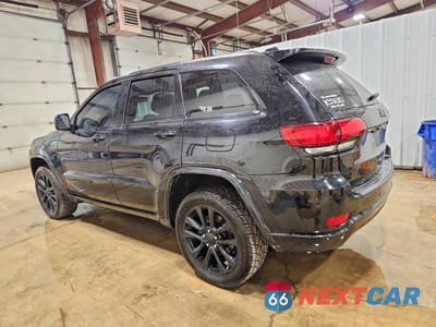 Drugie zdjęcie samochodu z przodu: 2019 JEEP GRAND CHEROKEE LAREDO VIN:1C4RJFAG3KC619549 - miniatura