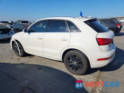 Drugie zdjęcie samochodu z przodu: 2016 AUDI Q3 PREMIUM PLUS VIN:WA1BFCFS7GR008601 - miniatura