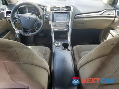 Zdjęcie 8 z 11 samochodu: 2019 FORD FUSION SE VIN:3FA6P0LU0KR225161 - miniatura